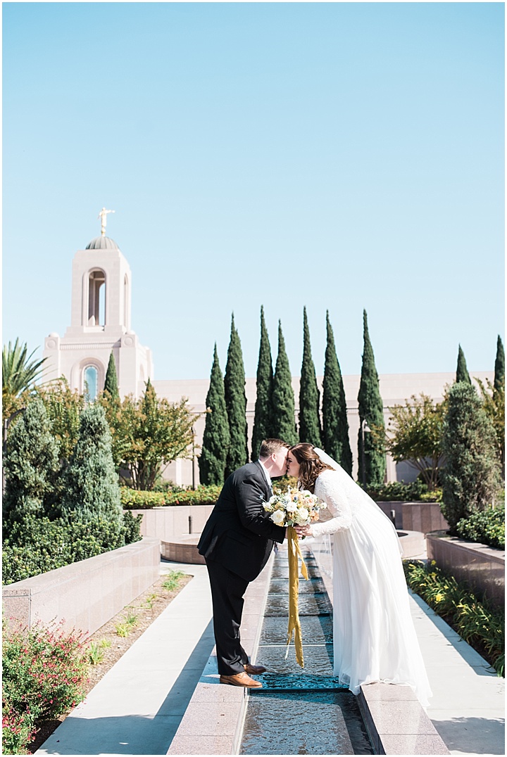 Newport Beach, CA Wedding | Bride & Groom | Mr. & Mrs. | Bridal Bouquet | Wedding Kisses | Photography by destination wedding photographer Brooke Bakken | www.brookebakken.com