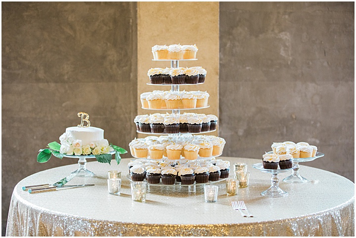 Houston, Texas Wedding | Old Dobbin Station | Wedding Cakes | Wedding Dessert Table | Brooke Bakken Photography | Texas Wedding Photographer