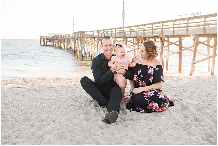 Family Pictures | Newport Beach Session | Family Session | What to Wear | Family Photo Outfits | California Family Photographer | Utah Family Photographer | Destination Family Photographer | Brooke Bakken Photography | www.brookebakken.com