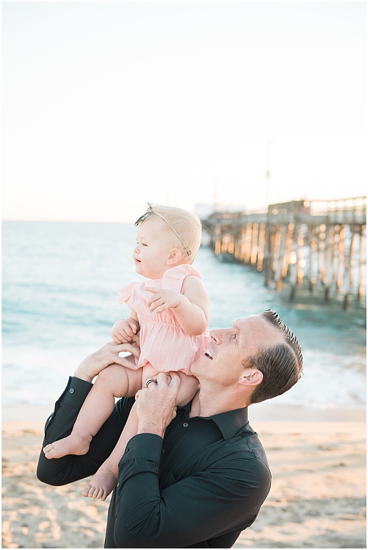 Family Pictures | Newport Beach Session | Family Session | What to Wear | Family Photo Outfits | California Family Photographer | Utah Family Photographer | Destination Family Photographer | Brooke Bakken Photography | www.brookebakken.com