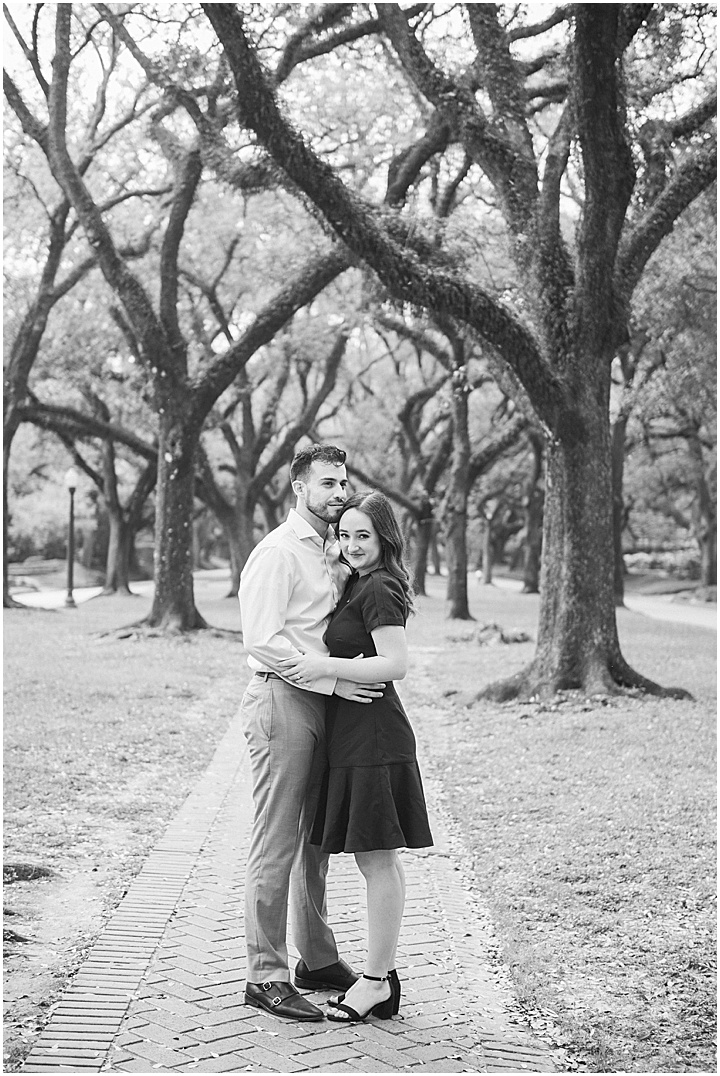 North Blvd Engagement Shoot | Houston, Texas | Engagement Photos | Engagement Photo Outfits | Park Engagement Photos | Texas Wedding Photographer | Destination Wedding Photographer | Brooke Bakken Photography | www.brookebakken.com