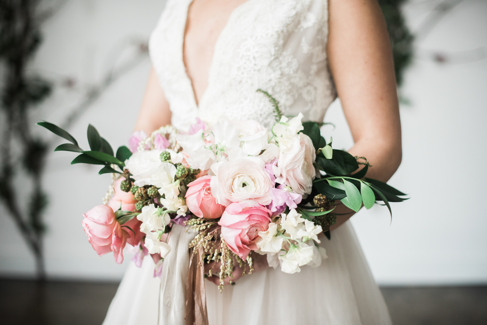 Boquet and flowers for spring wedding | Brooke Bakken | Utah Wedding Photographer